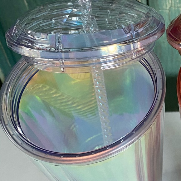 STARBUCKS ✨NEW 2020 🦄 Silvery 🌈 Iridescent Cup - Picture 3 of 6